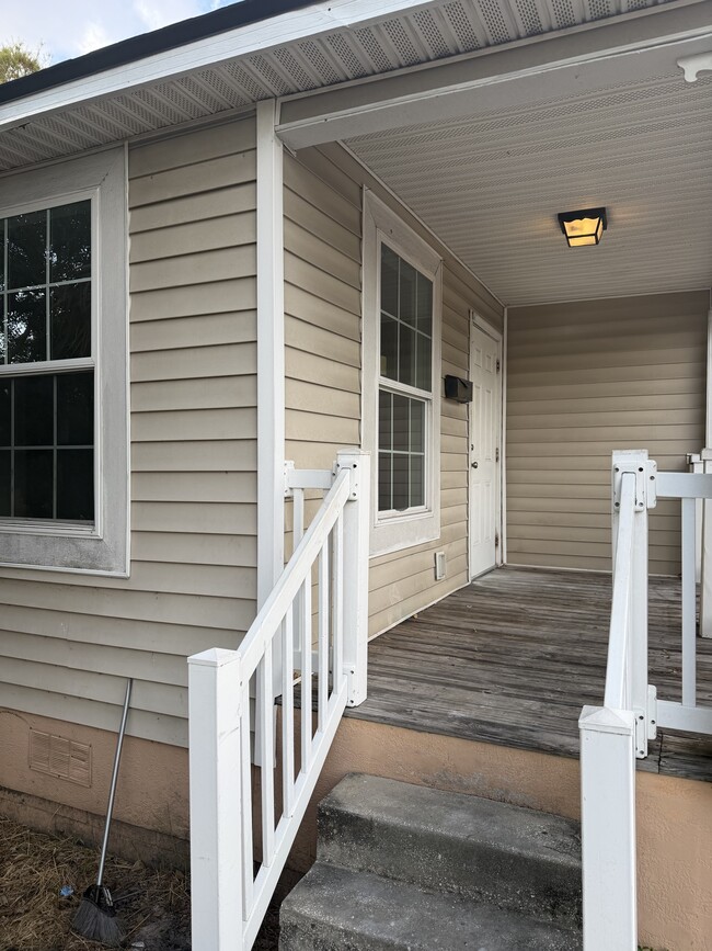 735 21st St S in St. Petersburg, FL - Building Photo - Building Photo