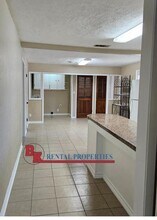 520 N 10th St in Silsbee, TX - Building Photo - Building Photo