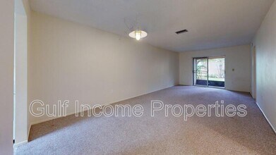 6228 7th Ave W in Bradenton, FL - Building Photo - Building Photo