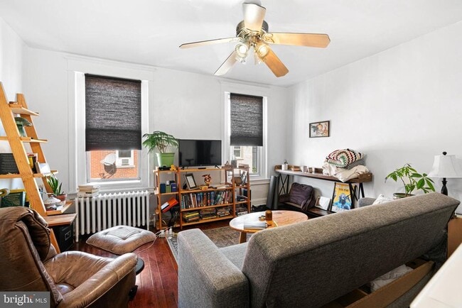 property at 402 Durfor St
