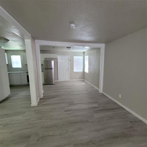 209 W Purdom in Alvarado, TX - Building Photo