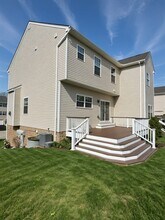 680 Freedom Dr in Crafton, PA - Building Photo - Building Photo