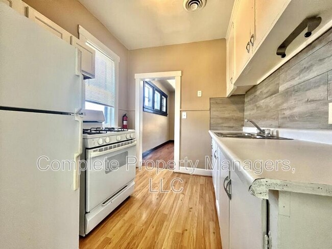 property at 325 E Washington St