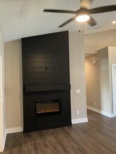 123 Beacon Harbor Pky, Unit 123 Beacon Harbor Parkway in East Moline, IL - Building Photo - Building Photo