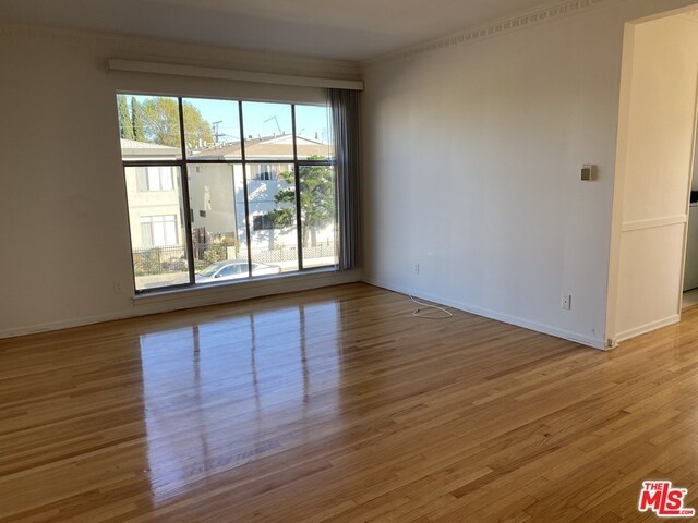 1255 N Mansfield Ave-Unit -5 in Los Angeles, CA - Building Photo