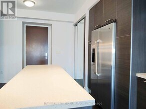 388-6388 Yonge St in Toronto, ON - Building Photo - Building Photo