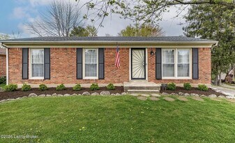2513 Steeplechase Dr in Jeffersontown, KY - Building Photo
