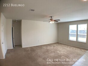 2212 Buelingo Ln in Fort Worth, TX - Building Photo - Building Photo