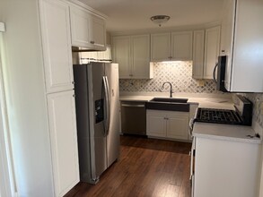 214 Sandalwood Dr in Cranberry Township, PA - Building Photo - Building Photo