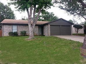 5401 Lansingford Trail in Arlington, TX - Foto de edificio