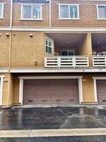 1965 Oakwood Way in Pomona, CA - Building Photo