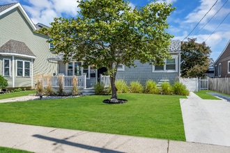 213 E Syracuse Ave in Wildwood Crest, NJ - Building Photo - Building Photo