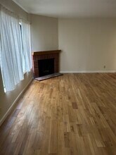 4455 Vista del Monte Ave, Unit 5 in Sherman Oaks, CA - Building Photo - Building Photo