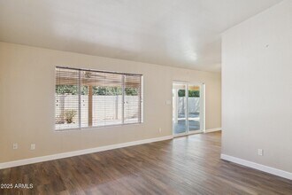 4662 W Kings Ave in Glendale, AZ - Building Photo - Building Photo