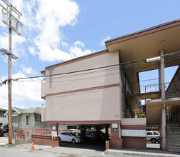 922 Factory St in Honolulu, HI - Building Photo - Building Photo