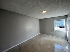 2751 L B McLeod Rd in Orlando, FL - Building Photo - Building Photo