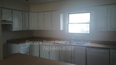 480 Ridge Ave in Newark, OH - Building Photo - Building Photo