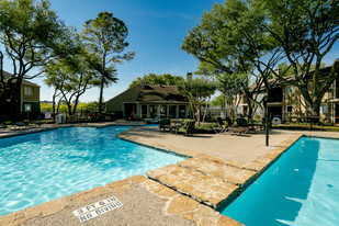 Terraza West Apartments