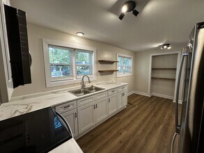 3320 Luther St in Winston-Salem, NC - Building Photo - Building Photo