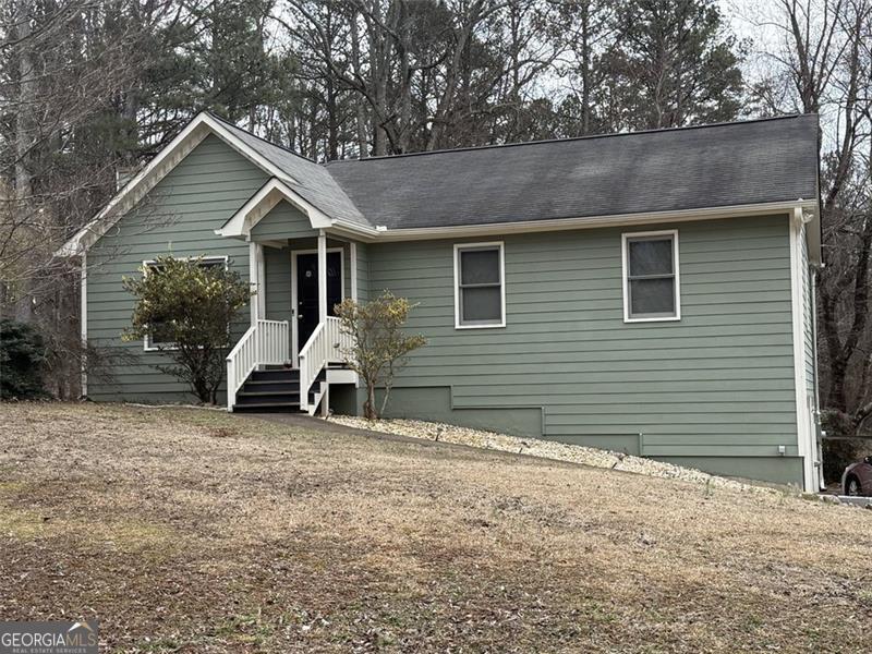 871 White Stag Ln in Canton, GA - Building Photo