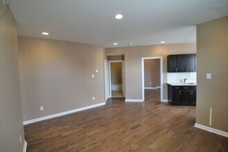 4400 Lancaster Ave in Philadelphia, PA - Building Photo - Building Photo