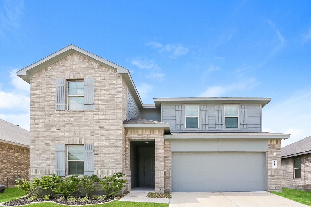 2407 Georgina Falls Dr in Spring, TX - Building Photo