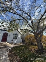 3337 Angus St in Regina, SK - Building Photo