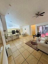 1057 Summit Trail Cir in West Palm Beach, FL - Building Photo - Building Photo