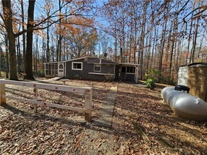 3326 Aaron Sosebee Rd in Cumming, GA - Building Photo - Building Photo