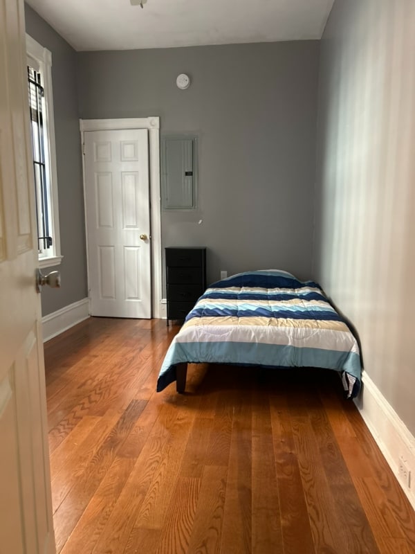 property at 2233 N Park Ave