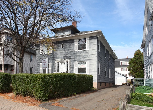 90-96 Park Rd in West Hartford, CT - Building Photo - Building Photo
