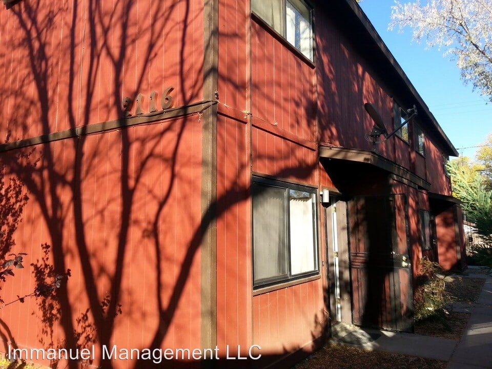2116 N 1st St in Flagstaff, AZ - Building Photo