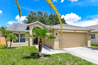 1122 Blackwood Way in Clermont, FL - Building Photo - Building Photo