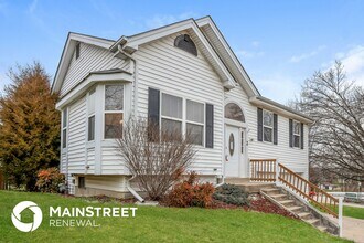 2 Aspen Pointe Dr in St. Peters, MO - Building Photo - Building Photo