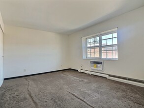 340 Palisade Ave in Bridgeport, CT - Foto de edificio - Building Photo