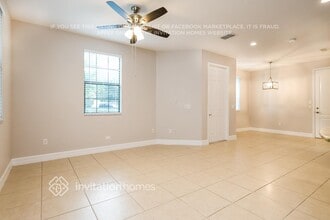 10173 Eagle Creek Center Blvd in Orlando, FL - Building Photo - Building Photo