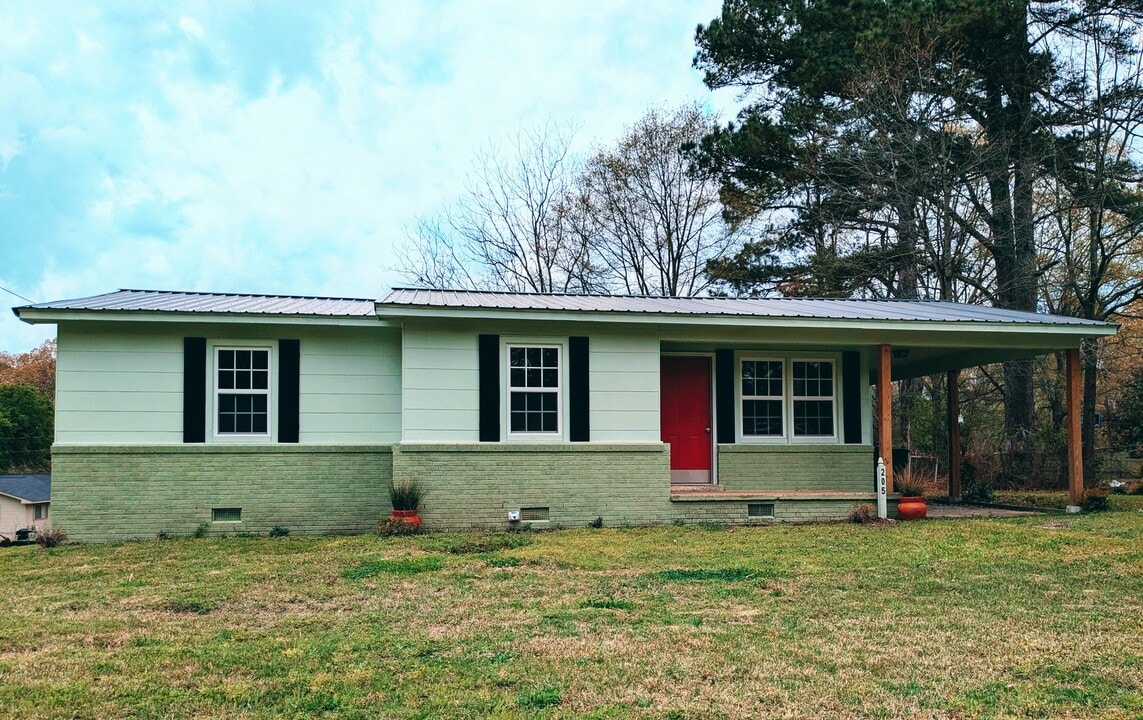205 Hazel Rd in Ripley, MS - Building Photo