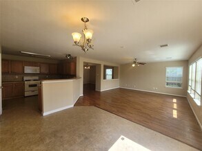 7815 Tuhati Forest Ln in Cypress, TX - Building Photo - Building Photo