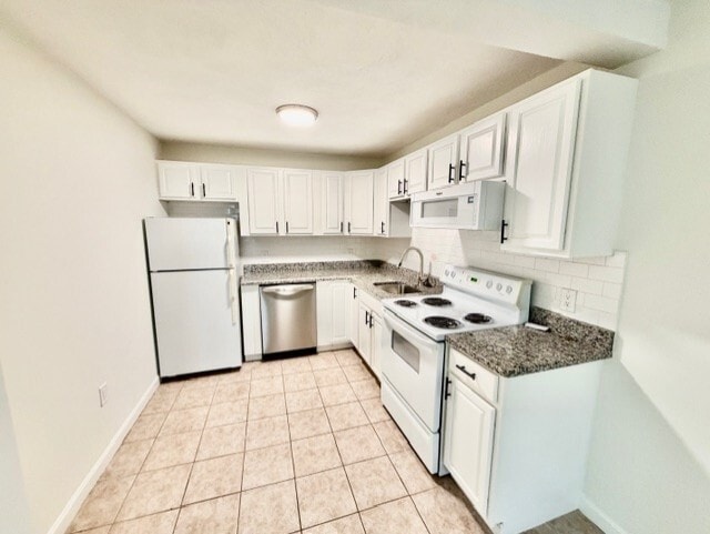 property at 900 Lexington St