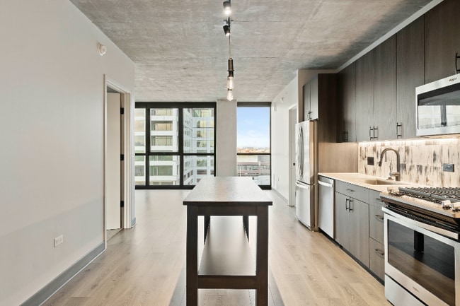 property at 1348 W Randolph St