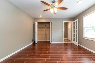 7122 Woods Dr in Newburgh, IN - Building Photo - Building Photo