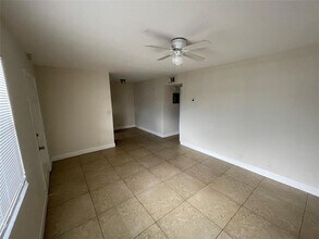 607 NE 29th Dr in Wilton Manors, FL - Building Photo - Building Photo