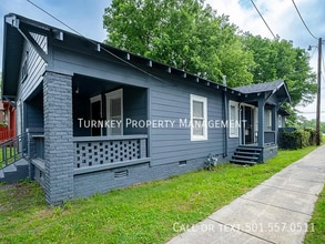 1023 S Booker St in Little Rock, AR - Building Photo - Building Photo