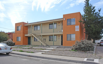 1036-1040 Texas St NE in Albuquerque, NM - Building Photo - Building Photo