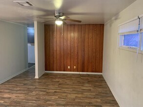 1202 E 4th Ave in Stillwater, OK - Building Photo - Building Photo