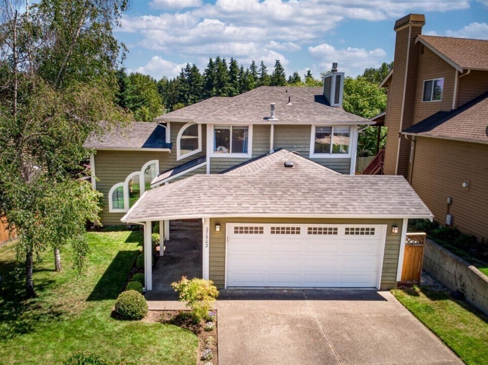 27602 25th Dr. S in Federal Way, WA - Building Photo