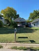 313 E Lincoln Ave in Wellington, KS - Building Photo