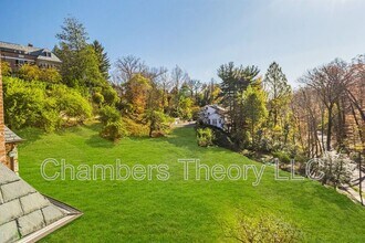 2701 32nd St NW in Washington, DC - Building Photo - Building Photo