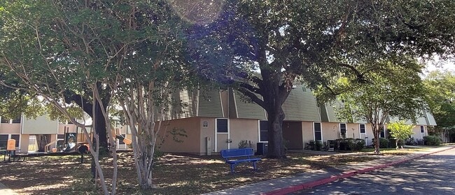 property at 800 N Hwy 123 Bypass