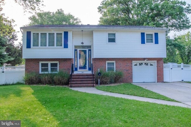 property at 91 2nd St